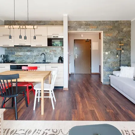 - Krolewska, Sun & Snow Апартаменты *